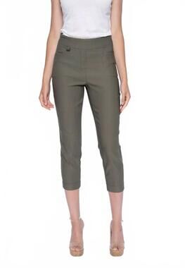 NEW PICADILLY cuffed capri pants in avocado